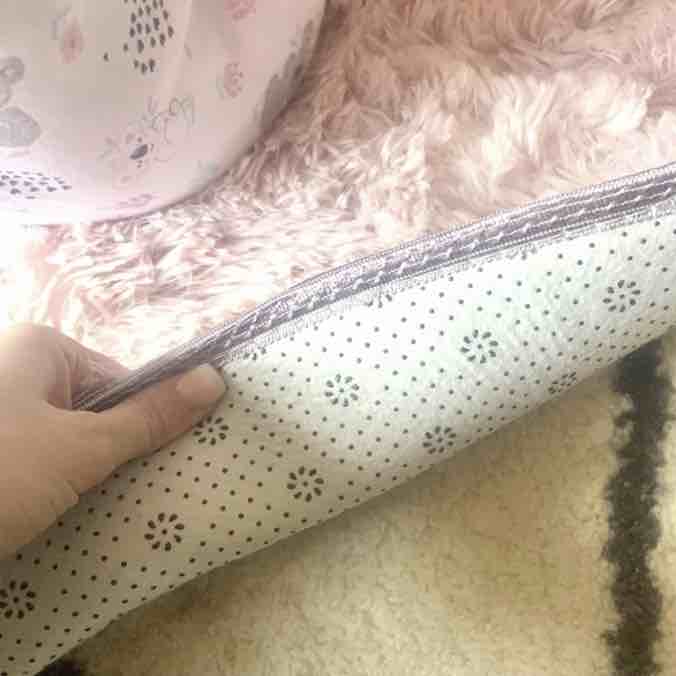 Fluffy Floor Rug: image 5