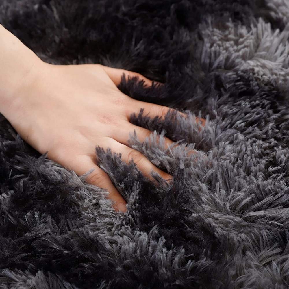 Fluffy Floor Rug: image 14