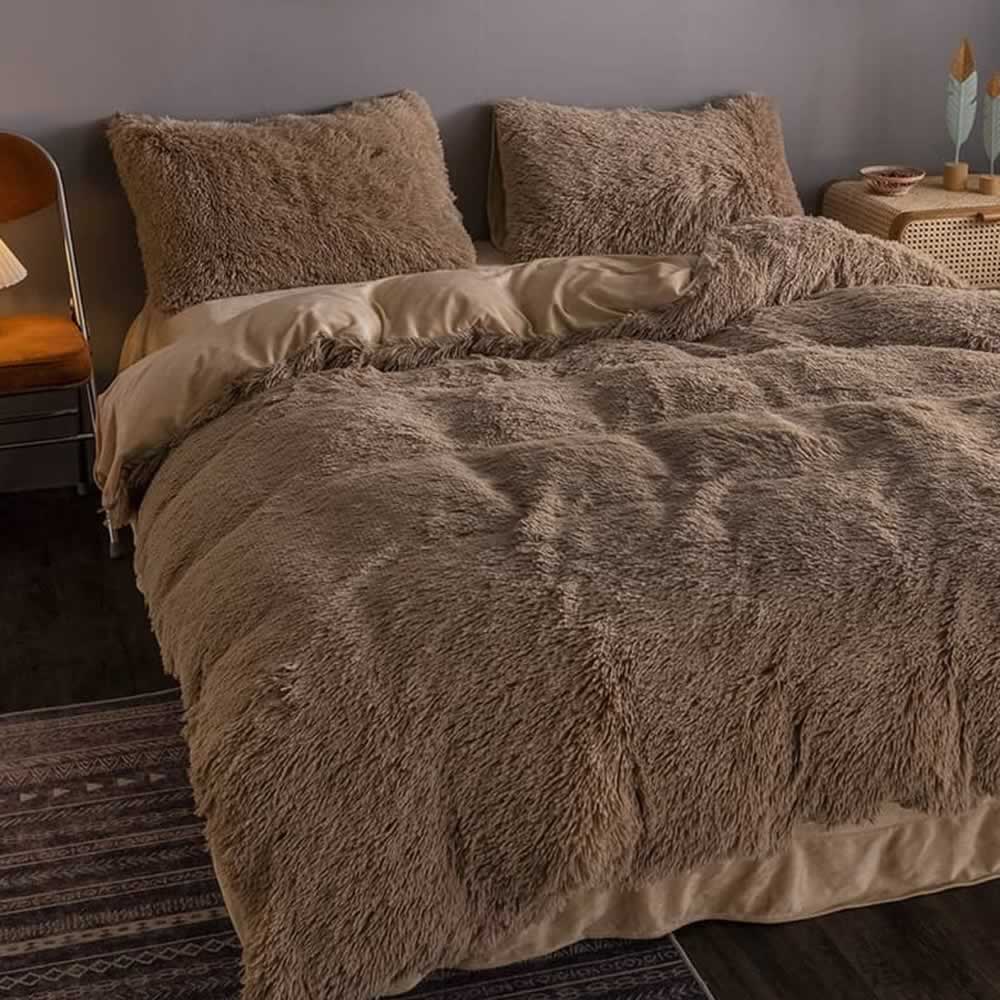 Luxury Plush Shaggy Bedding Set: image 7